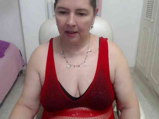 leonela-68 leonela-68