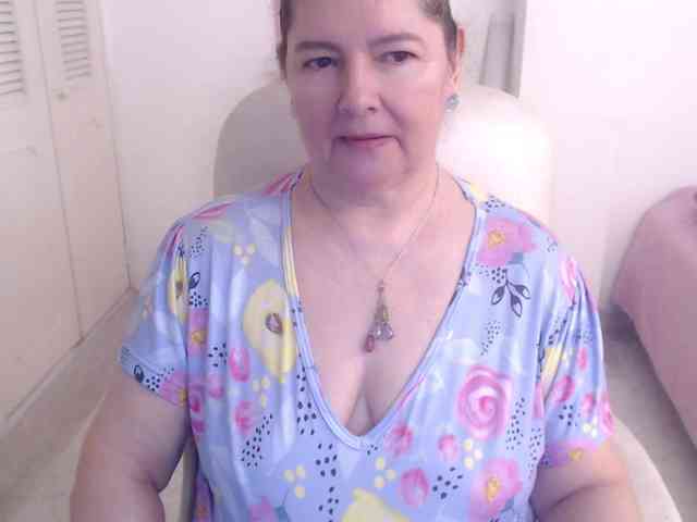leonela-68 webcam