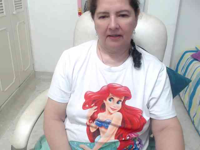 leonela-68