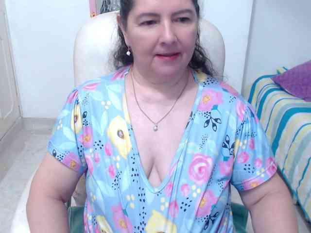 leonela-68 webcam