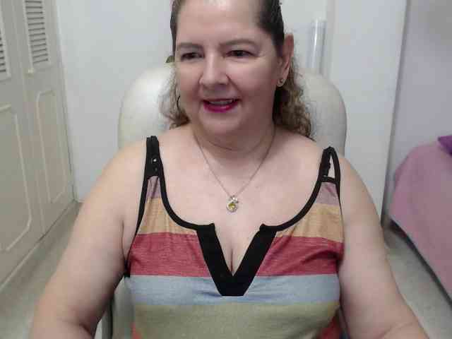 Leonela-68 - Girl 