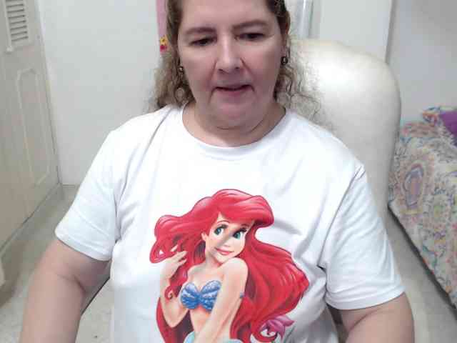 leonela-68 webcam