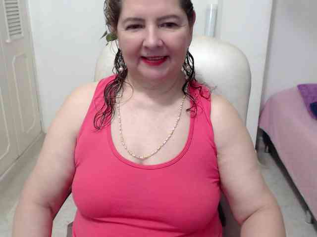 leonela-68