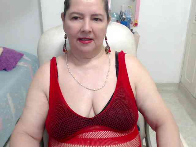 leonela-68 webcam