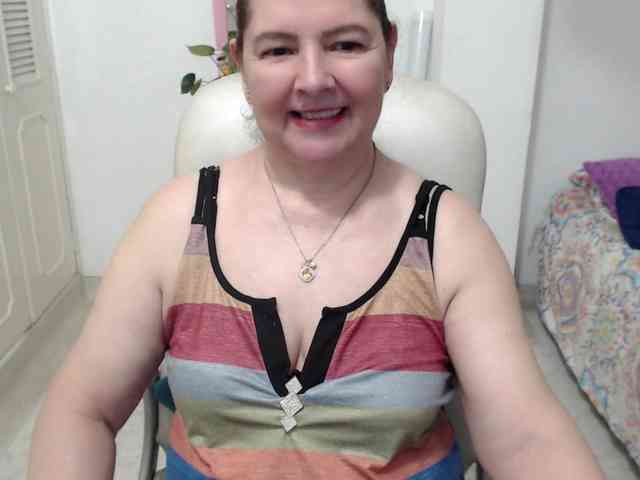 leonela-68 webcam