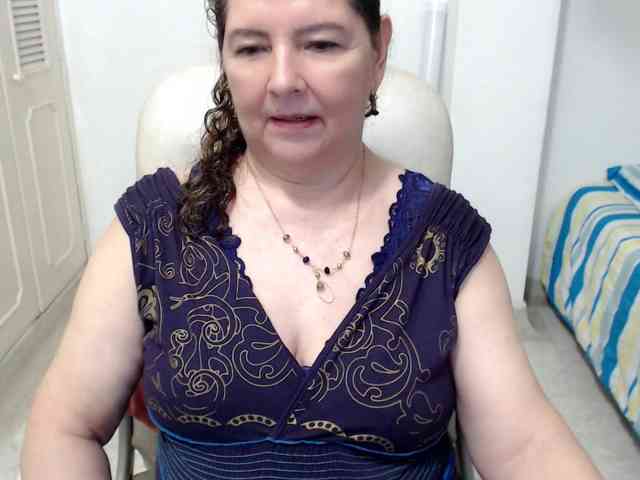 leonela-68 webcam