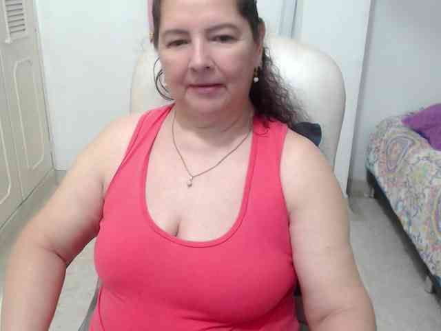 leonela-68