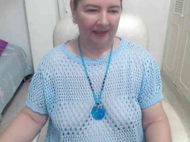 leonela-68 webcam