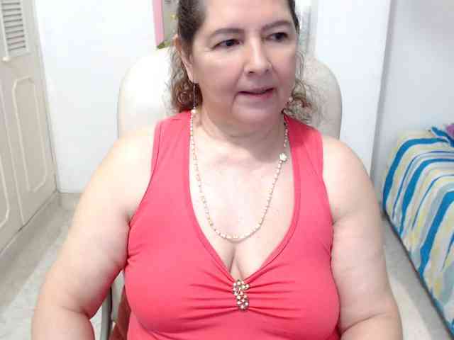 leonela-68 webcam