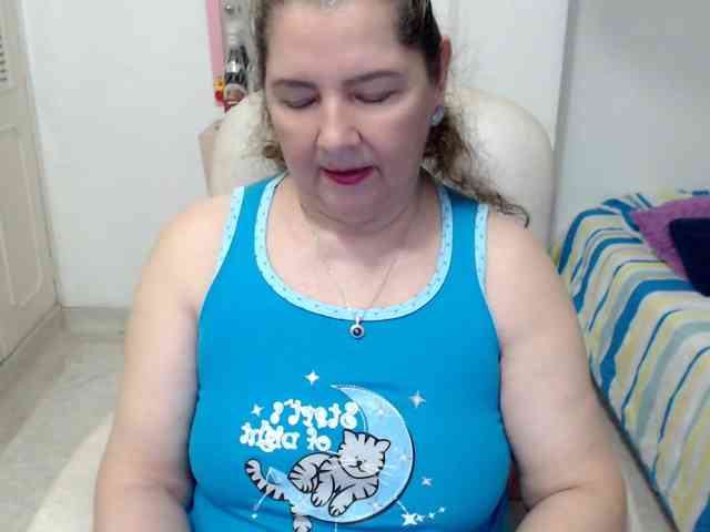 leonela-68