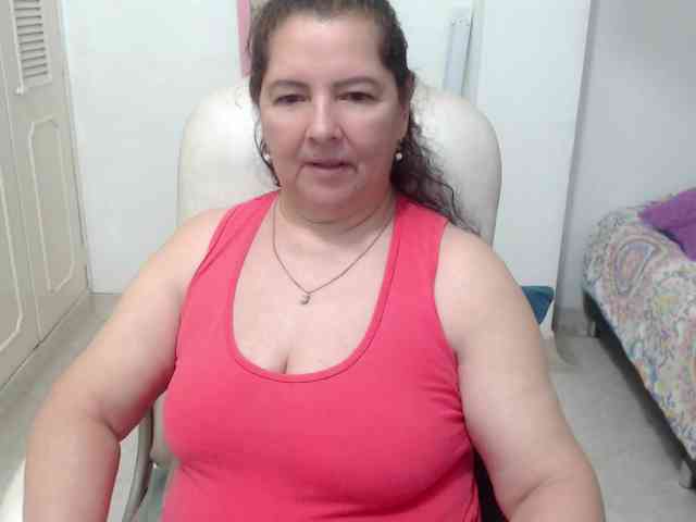 leonela-68