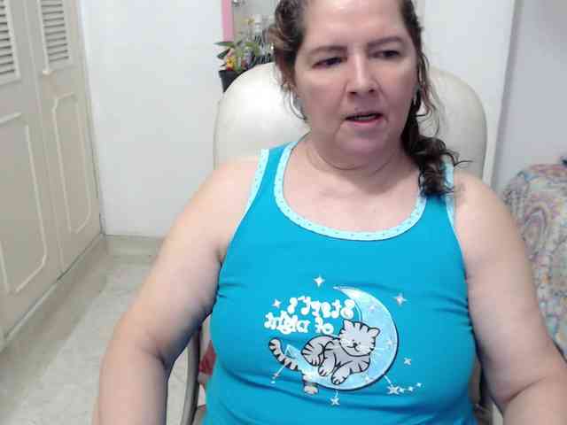 leonela-68 webcam
