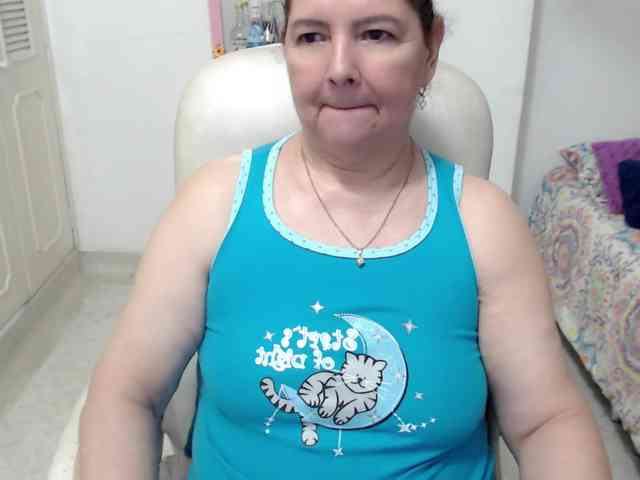 leonela-68 webcam