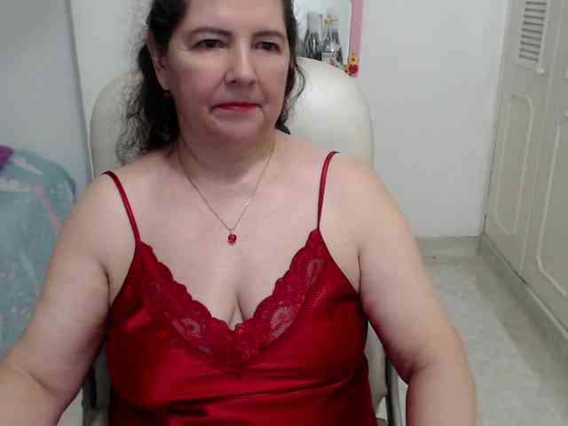 leonela-68 webcam