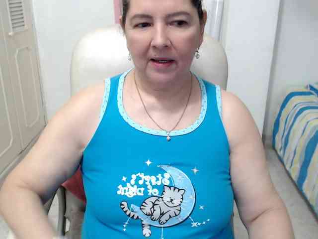 leonela-68 webcam
