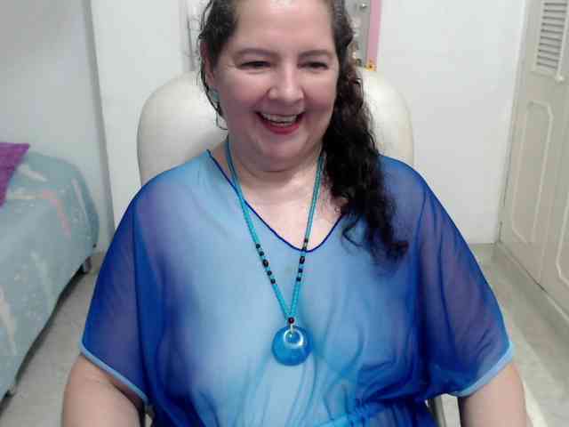 leonela-68 webcam