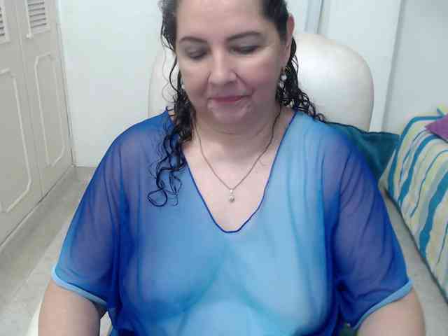leonela-68 leonela-68