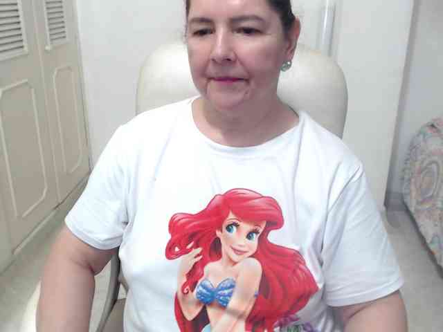 leonela-68 webcam