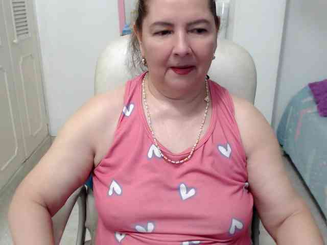 leonela-68 webcam
