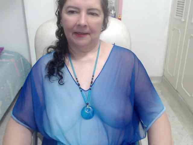 Model: leonela-68