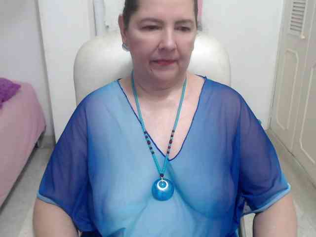 leonela-68 webcam