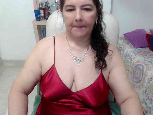 leonela-68 webcam
