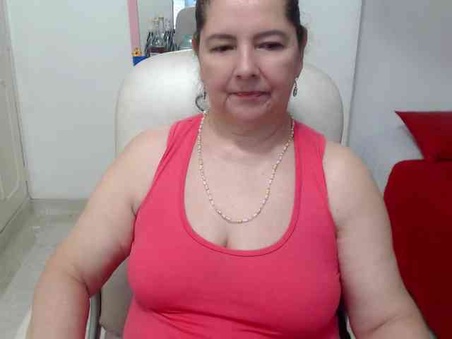 leonela-68 webcam