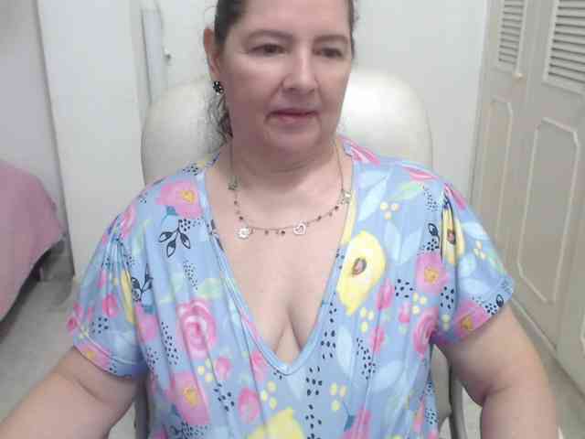 leonela-68 webcam
