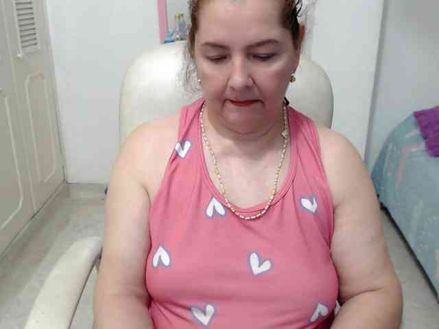 leonela-68 webcam