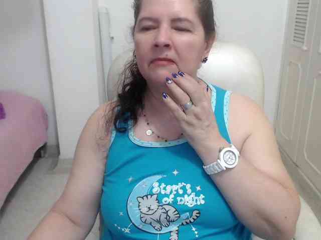 leonela-68 webcam