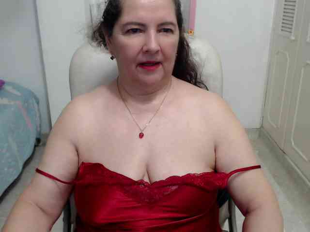 leonela-68 webcam