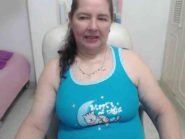leonela-68 webcam