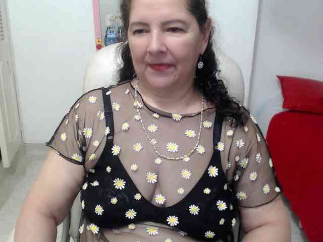 leonela-68 webcam