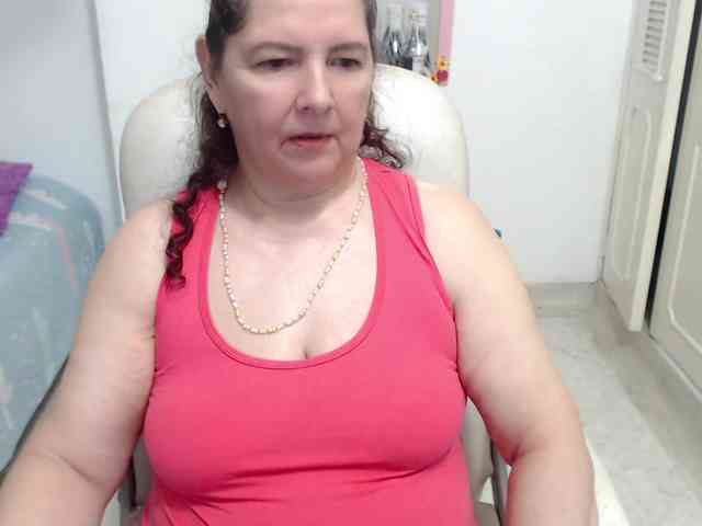 leonela-68 leonela-68