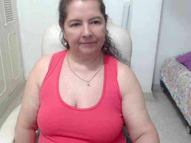 leonela-68