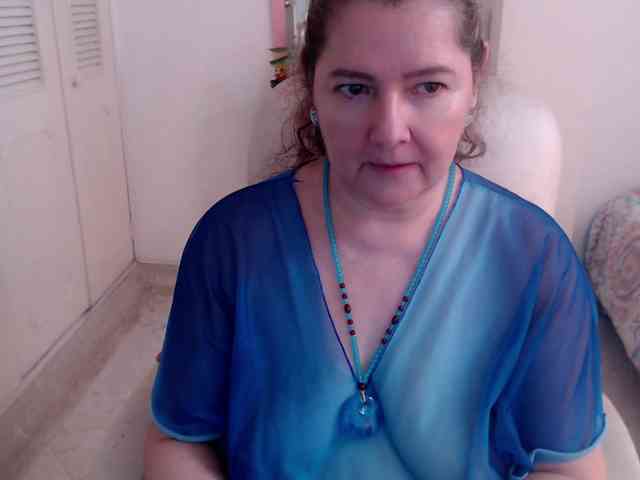 leonela-68 webcam