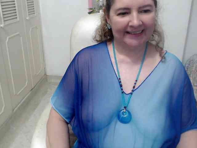 leonela-68 webcam