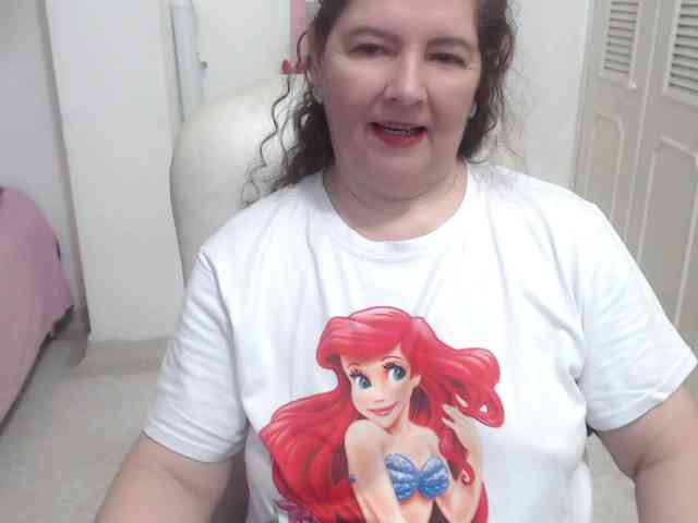 leonela-68 webcam