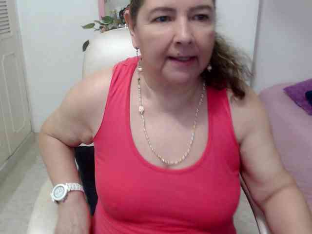 leonela-68 webcam