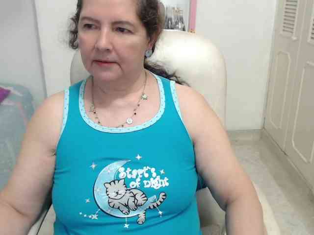 leonela-68 webcam