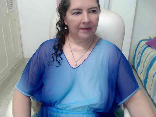 leonela-68 webcam