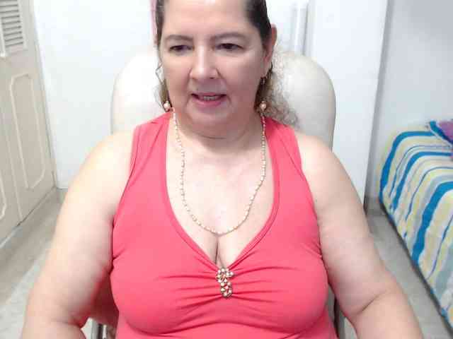 leonela-68 webcam