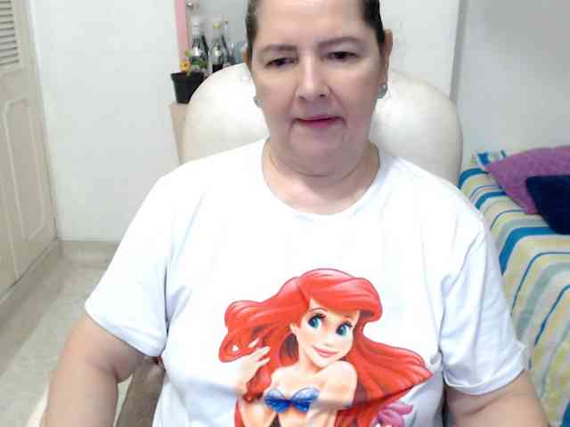 leonela-68