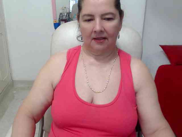 leonela-68 webcam