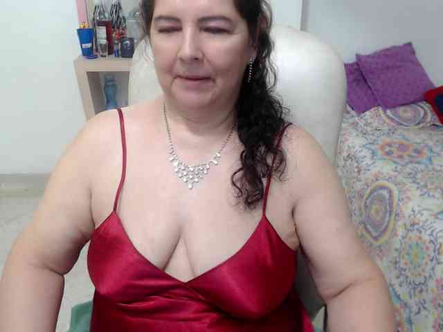 leonela-68 webcam