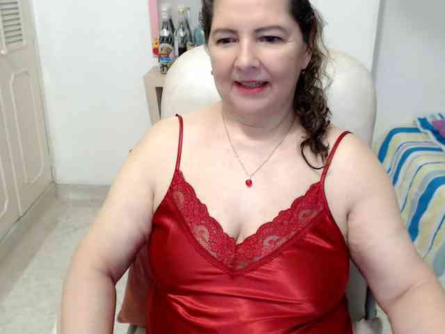 leonela-68