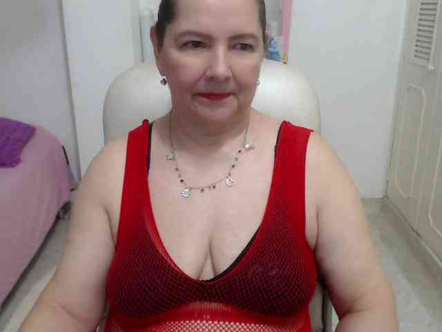 leonela-68 webcam