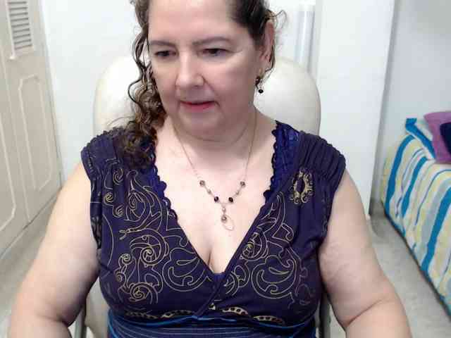 leonela-68 webcam