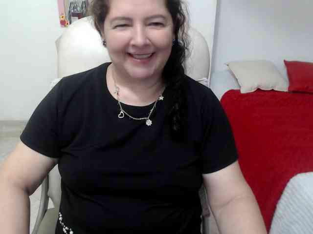 leonela-68 webcam