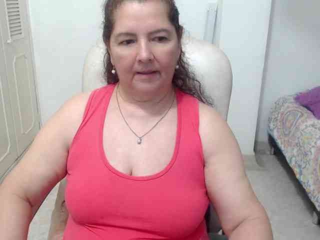 leonela-68 webcam